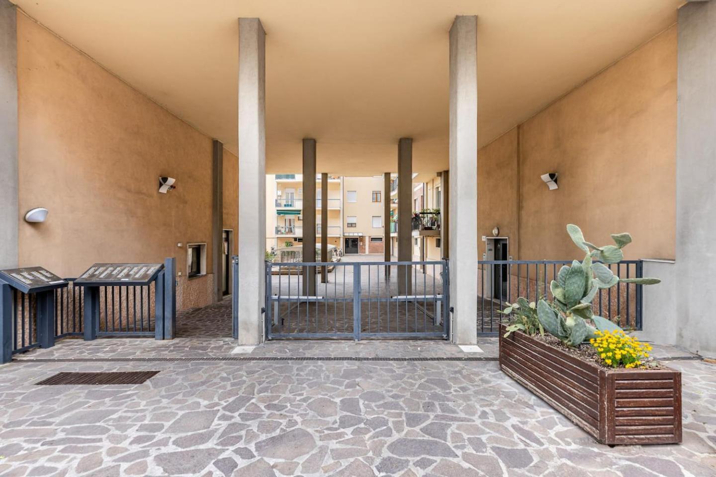 Casa Peppino Verona Apartment Екстериор снимка